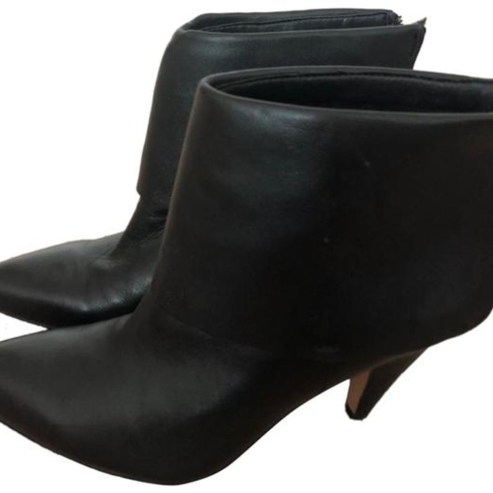 Ivanka Trump Black Women's Itfargo Boots/Booties